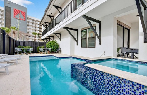 Miramar Beach House | Arcadia Sands: Private Beach, Ocean Views, Pool & Hot tub, Game Room, Bunk Rooms