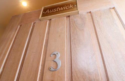 Fourstones Near Bentham House | Austwick