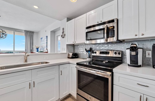 Fort Morgan Condo | Beach Club A-801 | East Corner Unit + Pools & Hot Tub