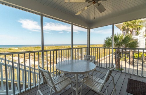 Palm Island Villa | Beach Two Bedroom Villa by RedAwning