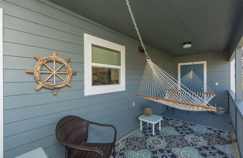 Coquina Gables Apartment | Beachy Getaway–Cozy, Clean & Equipped w/All Essentials! Relax, Enjoy & Refresh!