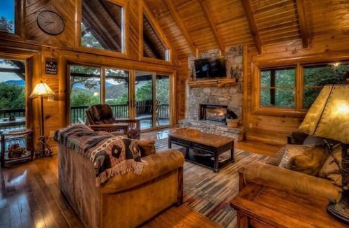 Necowa Cove Cabin | Bearway to Heaven Lake View Fire Pit Game Room