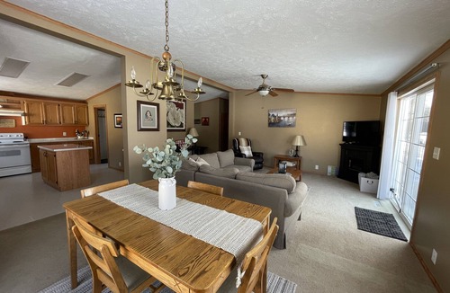 Prudenville House | Beautiful Canal Front Houghton Lake 3/2. Close to trails. Golf cart use in sub