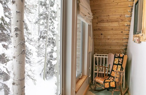 Salt Lake Mountain Resorts Cabin | Blanche's Retreat by Cottonwood Lodging