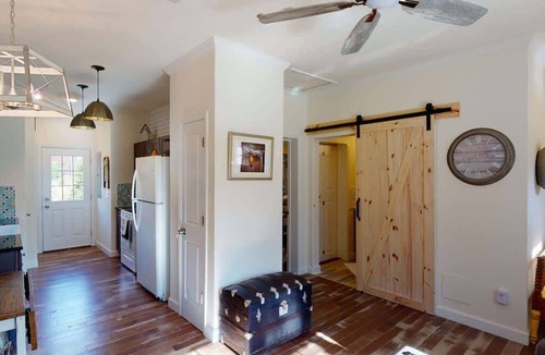 Lake Monticello Cottage | Bluebird Cottage A: Across from Lake Monticello, Near Charlottesville, 1 Dog Ok