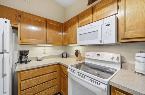 Duck Condo | Charming Coastal-Facing 2-Bedroom Condo in Duck