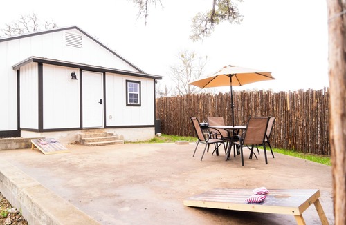 Comfort House | Charming Getaway in Comfort, TX - Relax, Recharge, Explore - Texas Wine Country