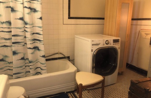 Clinton Hill Apartment | Charming, Sunny 2-Bedroom in Fort Greene