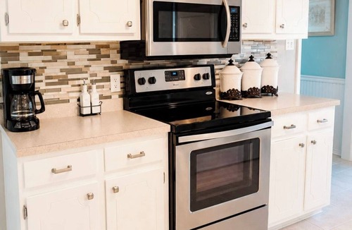 Daphne House | Coastal Retreat Daphne Near Fairhope Hot Tub Massage Chair Gulf Beaches