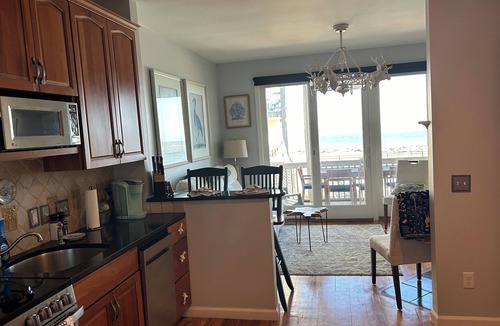 Saint Helena Island House | Coastline Cottage with Breathtaking Ocean Views On Fripp Island Wi-Fi, Golf Cart