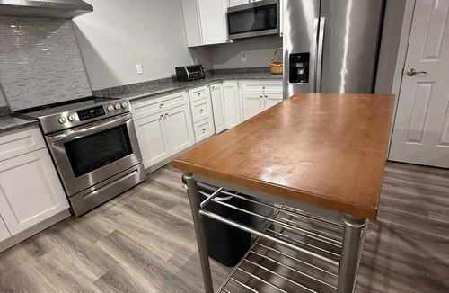 Williamsburg Cottage | Comfortable cottage near Colonial Williamsburg & close to the Historic Triangle