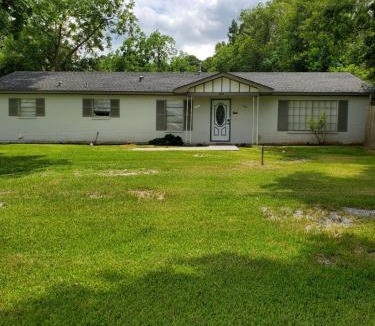 Saint Elmo House | Comfortable home