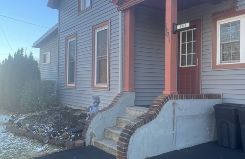 Sherrill Apartment | Comfortable, Safe and Easy location