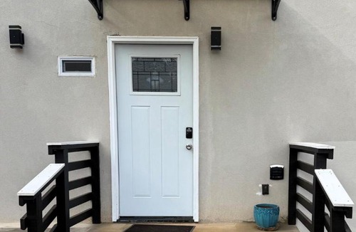 Sylvan Hills Apartment | Comfortable Studio Near Downtown Atl Sleeps 2 Free Parking