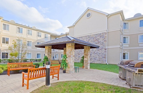 Mount Laurel Apartment | Comfy Studio Only a Short Drive from City Center Philadelphia | 24 Hour Business Center + Fitness Center
