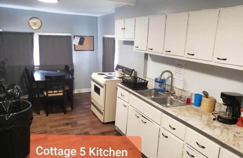 Eckman House | Cottage 5 Duplex in Eckman ATV Fun and Rentals!
