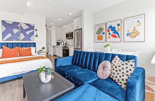 Kingfield Apartment | Coze Studio Unit Near Downtown MN and Airport