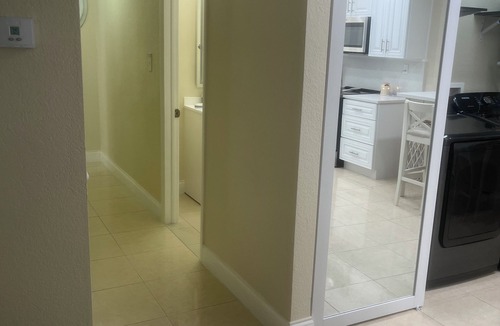 Egypt Lake-Leto Apartment | Cozy 1-br apartment with WiFi, W/D in beautiful Tampa and perfect for long stays
