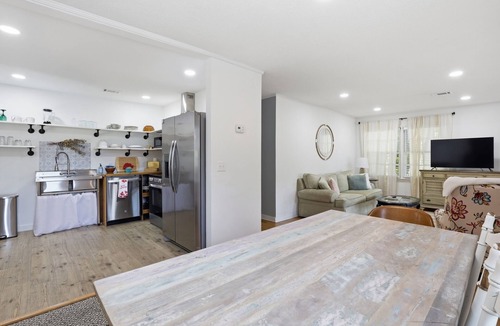 Beaufort House | Cozy 3 bedroom house situated close to several local attractions in Beaufort, SC