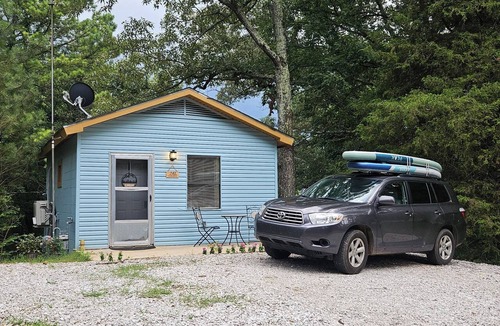 Rogersville Apartment | D'Fishermen Trail - Cool studio with AC in outdoorsy Rogersville