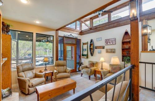 McQueeney House | Deck & Gas Grill: Riverfront McQueeney Duplex