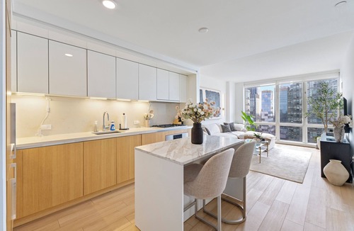 Midtown West Apartment | DESIGNER’S DREAM HOME! Huge Luxury 1 Bedroom Suite - best location by Times Sq