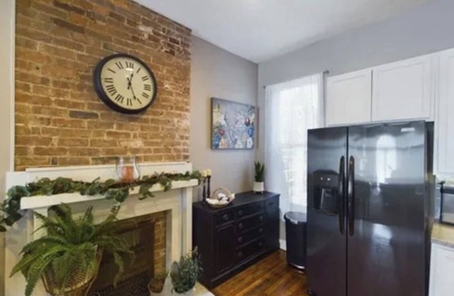 Wheeling Apartment | Downtown Wheeling Apartment with great river views