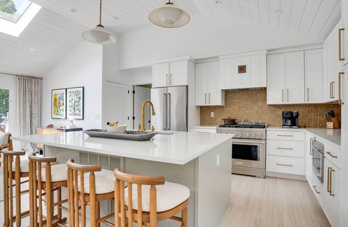 Cutchogue House | Elevated North Fork Escape with Chic Interiors and Private Poolside Oasis -.
