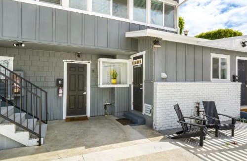 Huntington Beach Villa | Entire Complex Steps To The Sand Sleeps 20