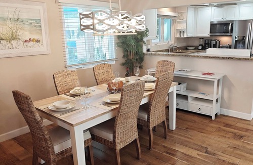 Longboat Key Condo | Exclusive Beach-Style Condo with great Gulf-View 🌅 Sand Cay 206, Longboat Key