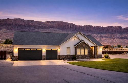 Moab South Valley House | Exclusive Retreats Desert Dream Estate 10 Bedrooms Sleeps 35