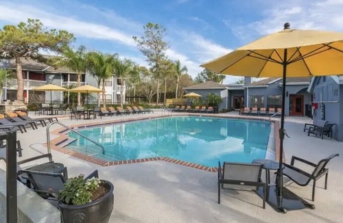 Greater Northdale Apartment | Executive Comfort in Carrollwood - Resort-Style Living