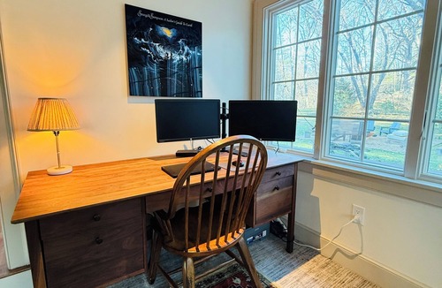 Sherborn House | FIFA! Luxury, private custom home w/indoor hoops, sauna, close to stadium