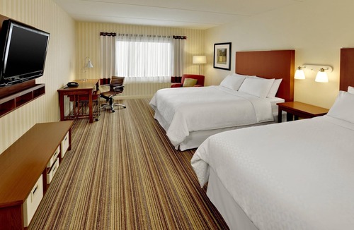 Cambridge Hotel | Four Points by Sheraton Cambridge Kitchener, Ontario