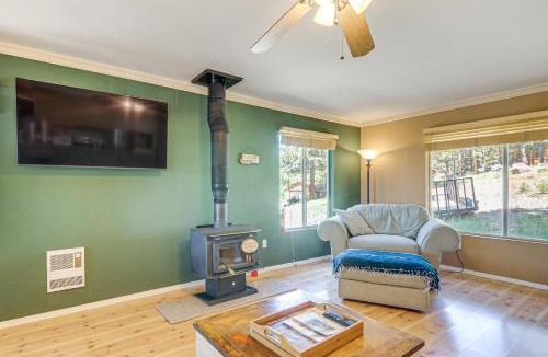 Mammoth Creek House | Furnished Deck & Mountain Views: Panguitch Cabin
