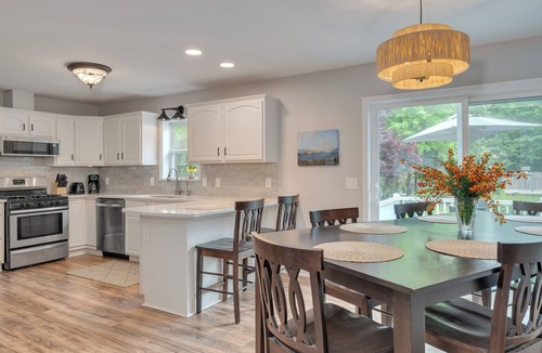 Whitesboro House | Garden Oasis Home near Wildwood Beaches