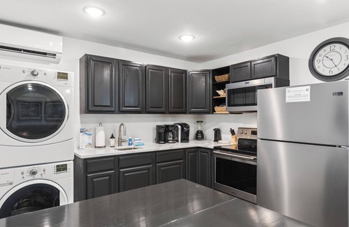 Indian Pass House | ☀️Ground Floor with Beach Views-Short Walk to Beach-Sugar Sand Cottage B☀️