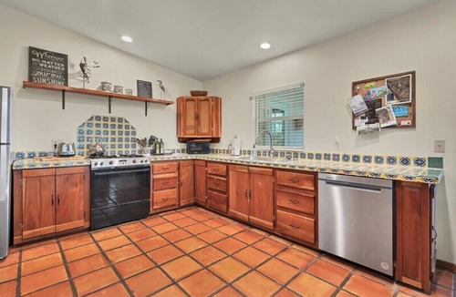 South Venice House | Hammock Haven - huge wraparound porch overlooking pool