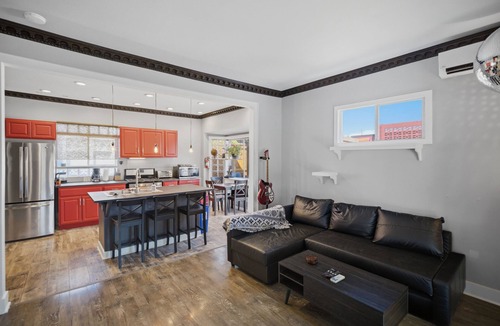 Miller Park House | Historic Cap Hill Oasis w/Yard-Dogs Stay Free!