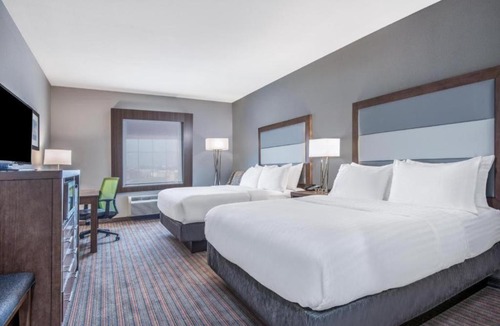Stillwater Hotel | Holiday Inn Express & Suites Stillwater - University Area by IHG