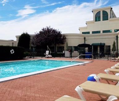 Plainview Hotel | Holiday Inn Plainview-Long Island by IHG