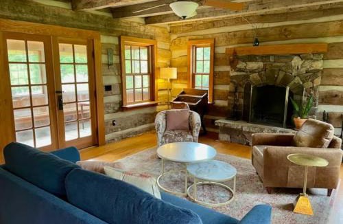 Dyke House | Hummingbird's Rest - Wine Country Cabin Retreat