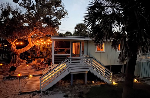 Placida Cottage | Island Getaway Beach House Dock Pet Friendly Little Gasparilla Island, WiFi