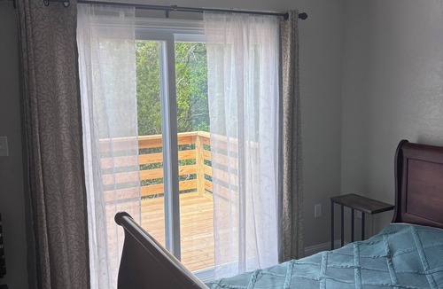 Colington Cottage | KDH Bay-Cation