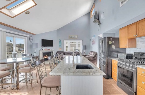 Beach Haven West House | Lagoon-front home just minutes from the beach!