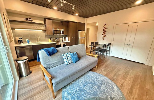 Rio Grande Condo | Luxury Central City Escape