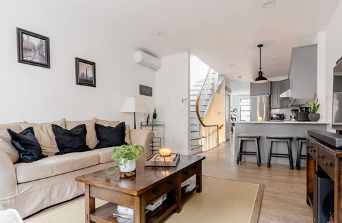 Hoboken Apartment | Luxury Duplex - 15 Min to NYC/PATH - Quiet and Convenient City Retreat