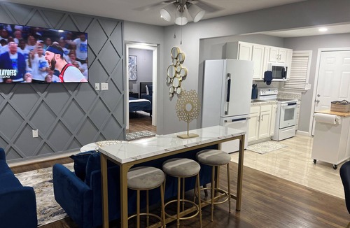 Crestline Heights House | Maci's Corner