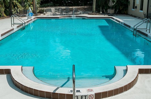 Tropic Hotel | Memorable Space Coast Stay! 3 Stylish Units |Free Parking | Pets Welcome