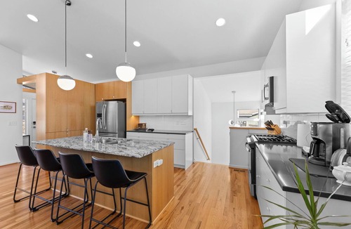 Riverside House | Modern Gem with Secret Room, Game Room, Fire Pit, & Hot Tub Best for Relaxation